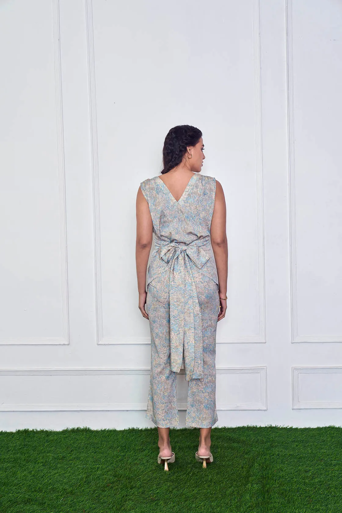 Multicolour Printed V Neck Top And Pant Set