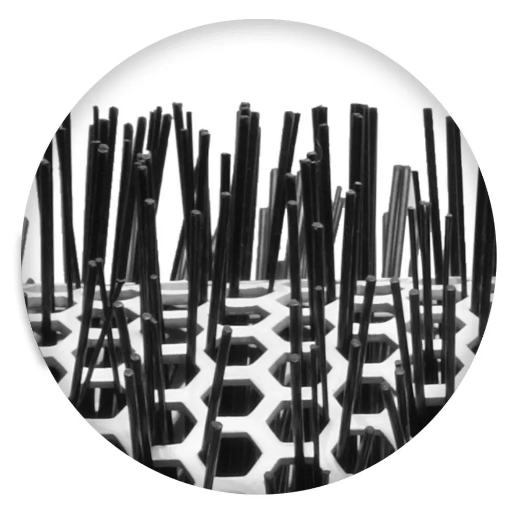 Olivia Garden Ceramic Ion Small Thermal Brush 1 3/8 Inch