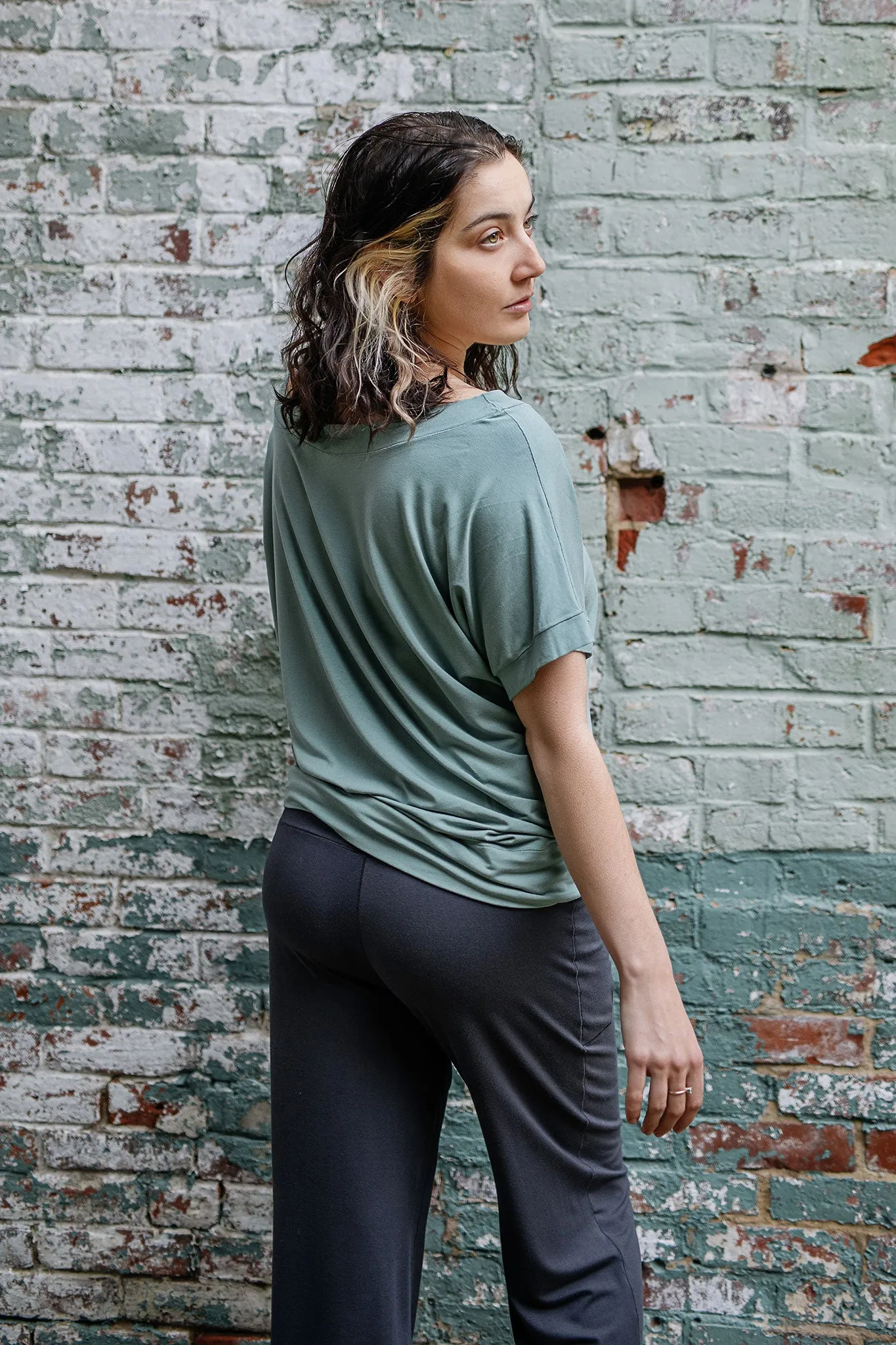 sweet FLASH off shoulder top