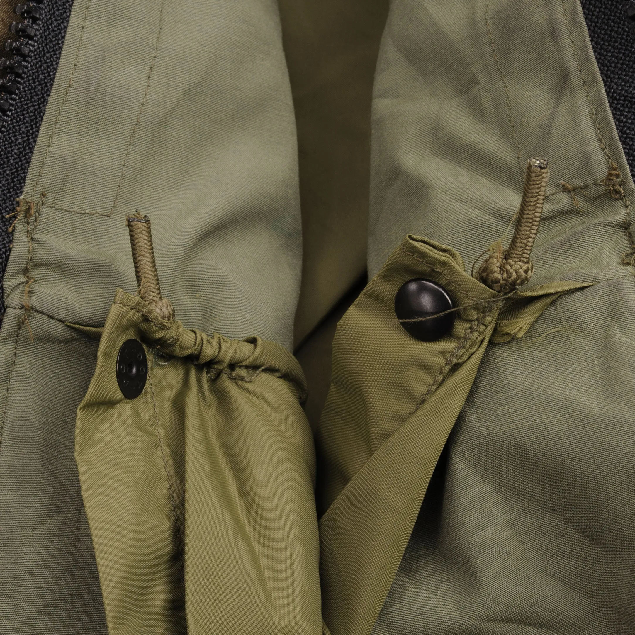 VINTAGE US ARMY ECWCS PARKA 2000 SIZE XL REGULAR GORETEX