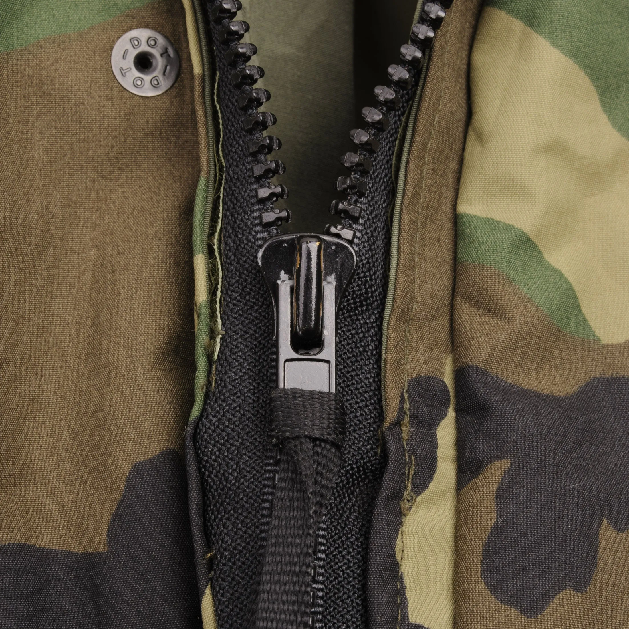 VINTAGE US ARMY ECWCS PARKA 2000 SIZE XL REGULAR GORETEX